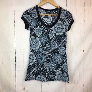 Sixteen Floral Design Shirt Size Medium